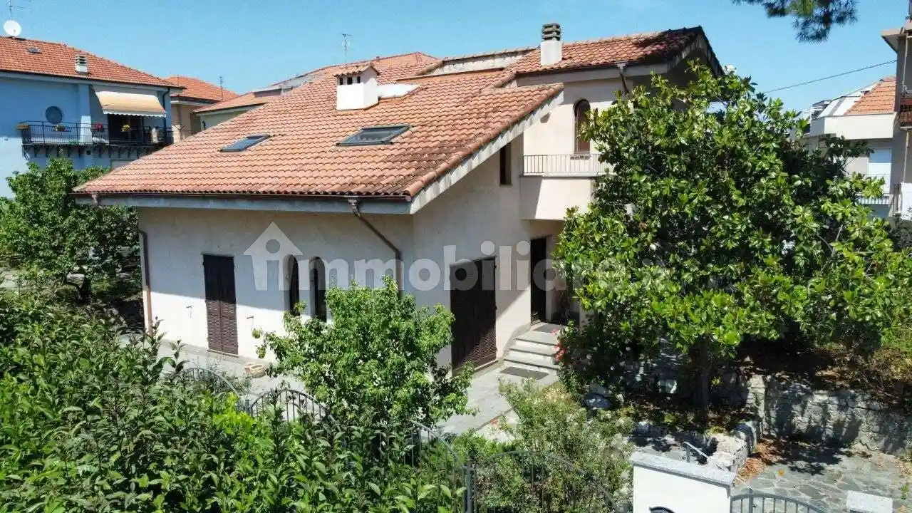Villa in vendita a Loano