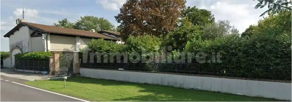 Villa in vendita a Chions
