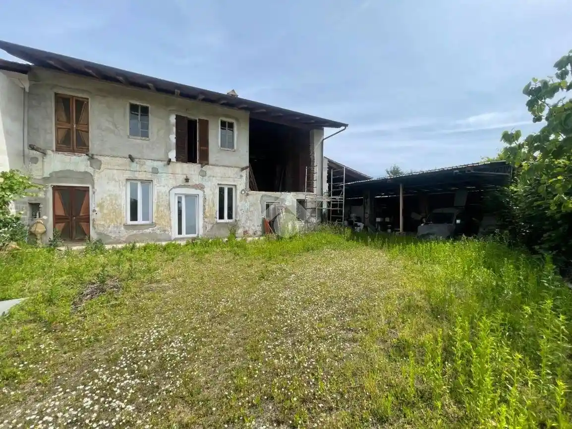 Casa indipendente in vendita a San Giusto Canavese