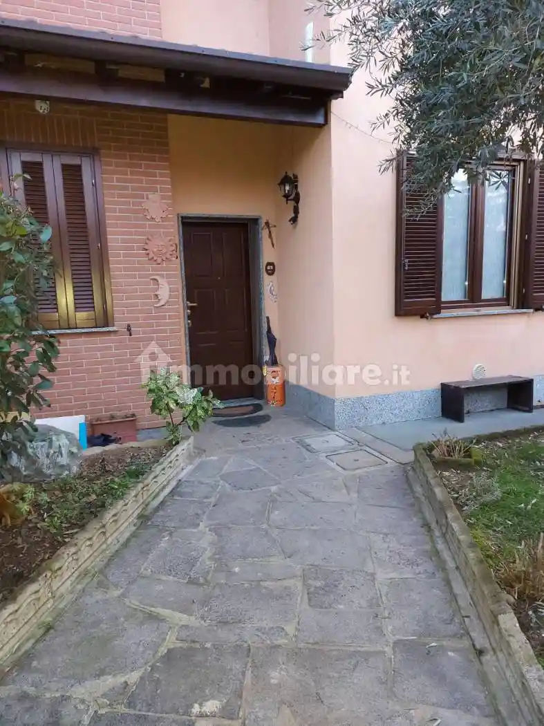 Villa in vendita a Cornaredo