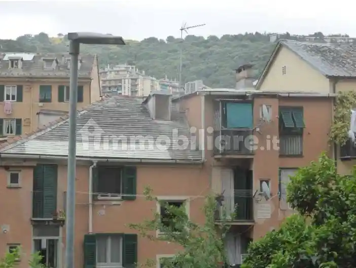 Appartamento in vendita a Genova