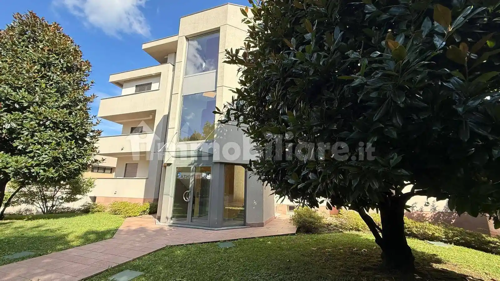 Appartamento in affitto a Giussano