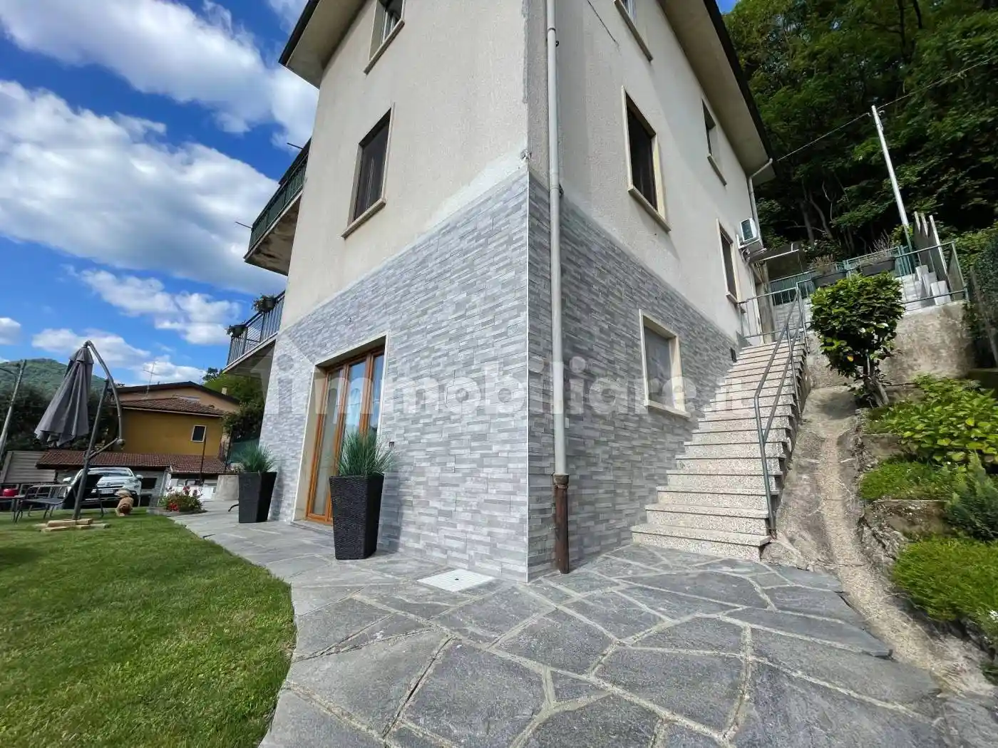 Villa in vendita a Induno Olona