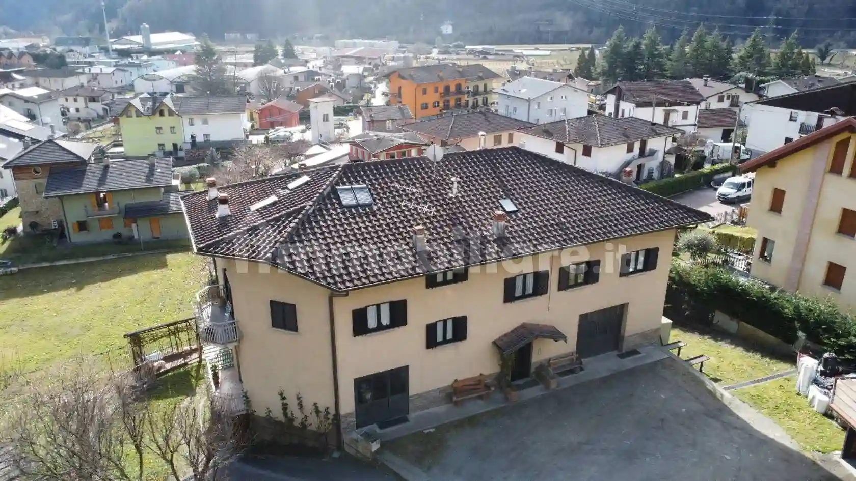 Villa - foto 2