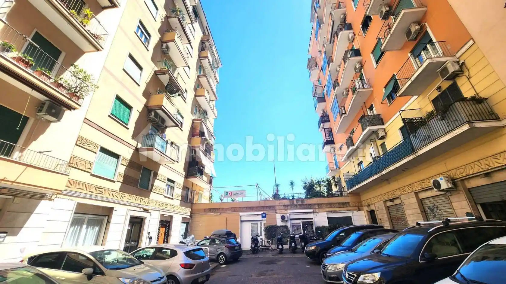 Appartamento in vendita a Roma