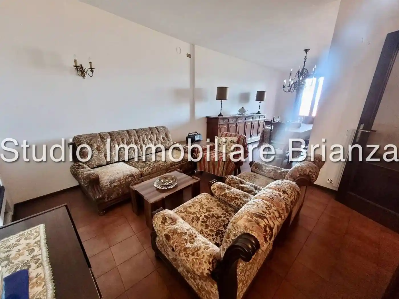 Appartamento in vendita a Colle Brianza