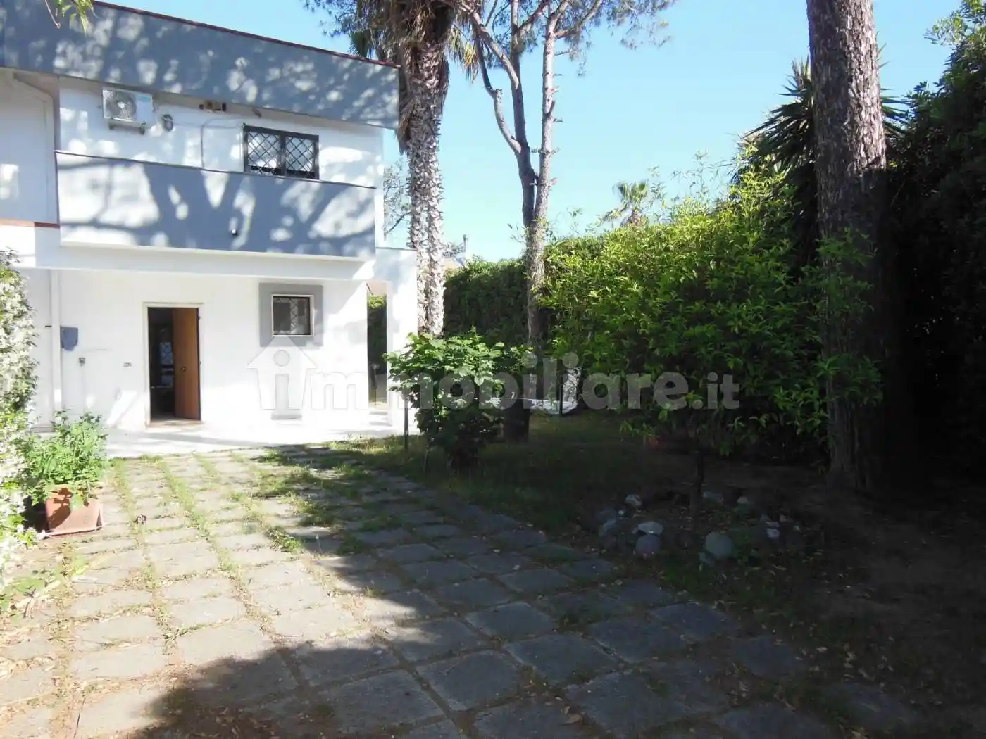 Villa in affitto a Giugliano in Campania