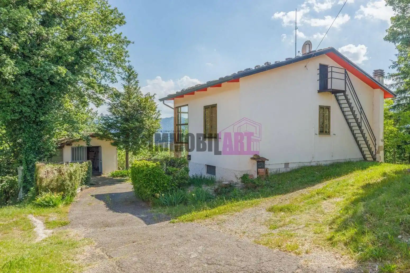 Villa in vendita a Neviano degli Arduini