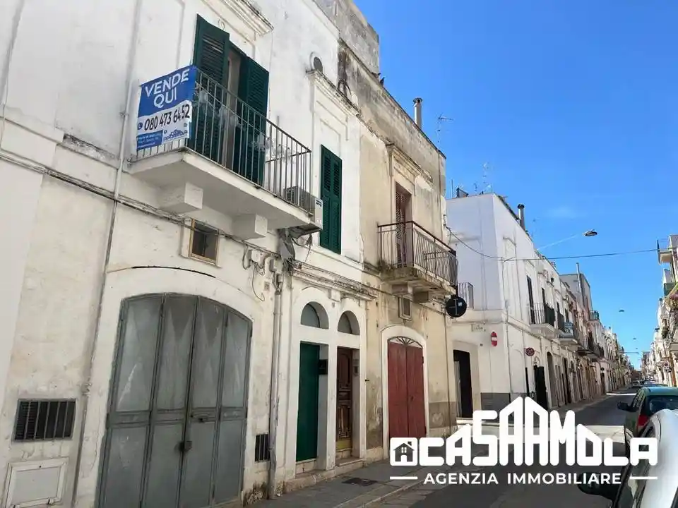 Casa indipendente in vendita a Mola di Bari