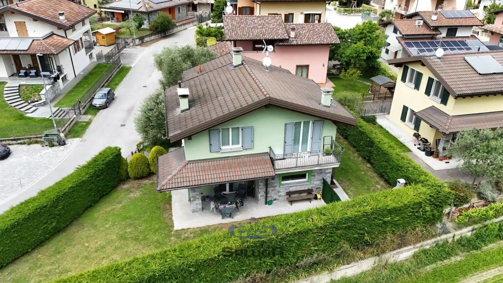 Villa in vendita a Dubino