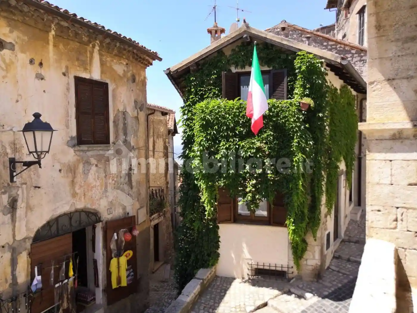Casa indipendente in vendita a Sermoneta