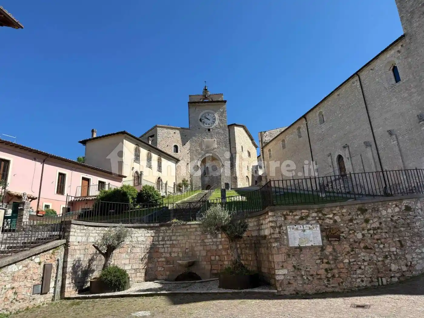 Appartamento in vendita a Monteleone di Spoleto