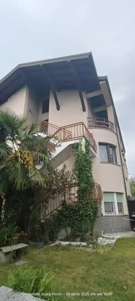 Appartamento in vendita a Castelletto Sopra Ticino