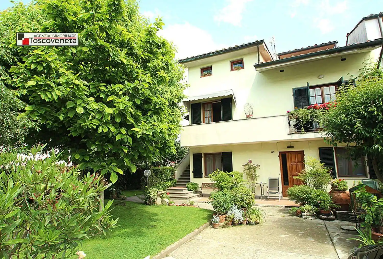 Villa in vendita a Lucca