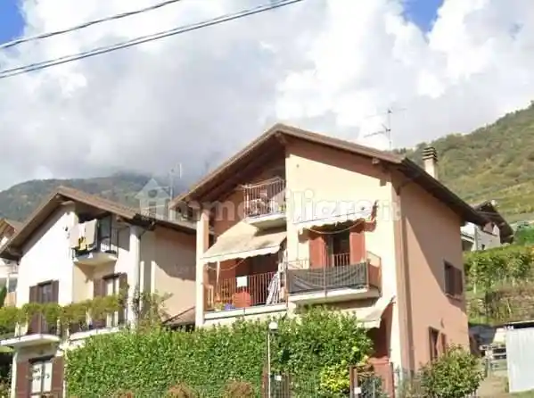 Appartamento in vendita a Castione Andevenno
