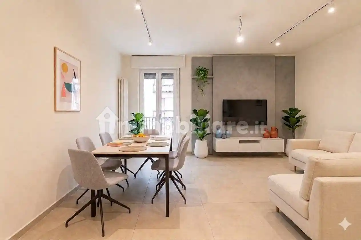 Appartamento in vendita a Piacenza