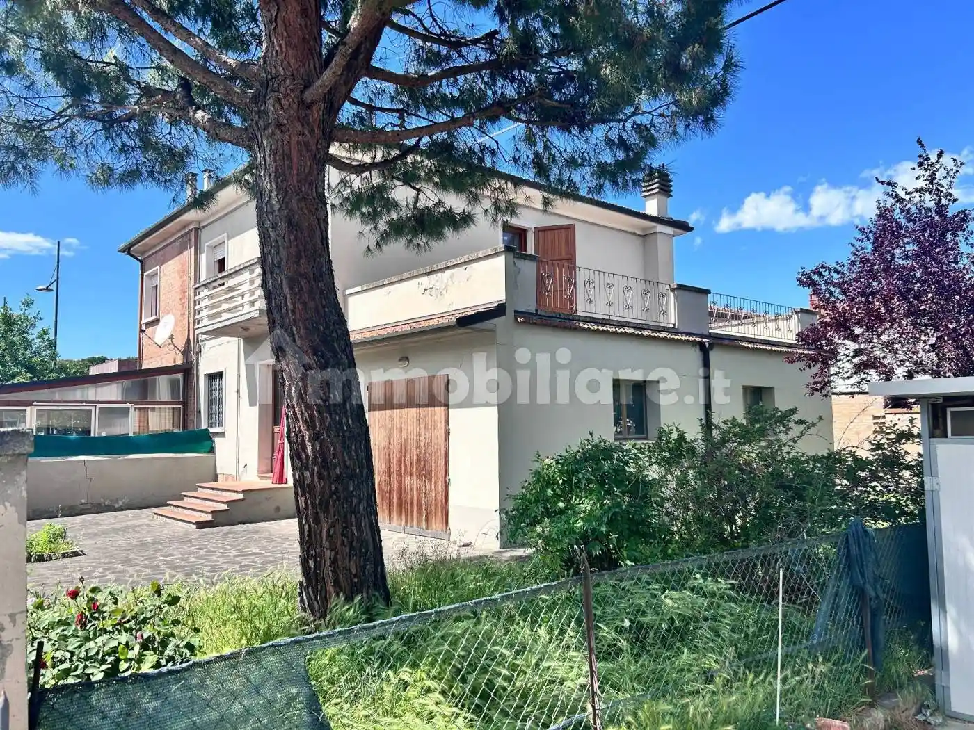 Villa in vendita a Imola