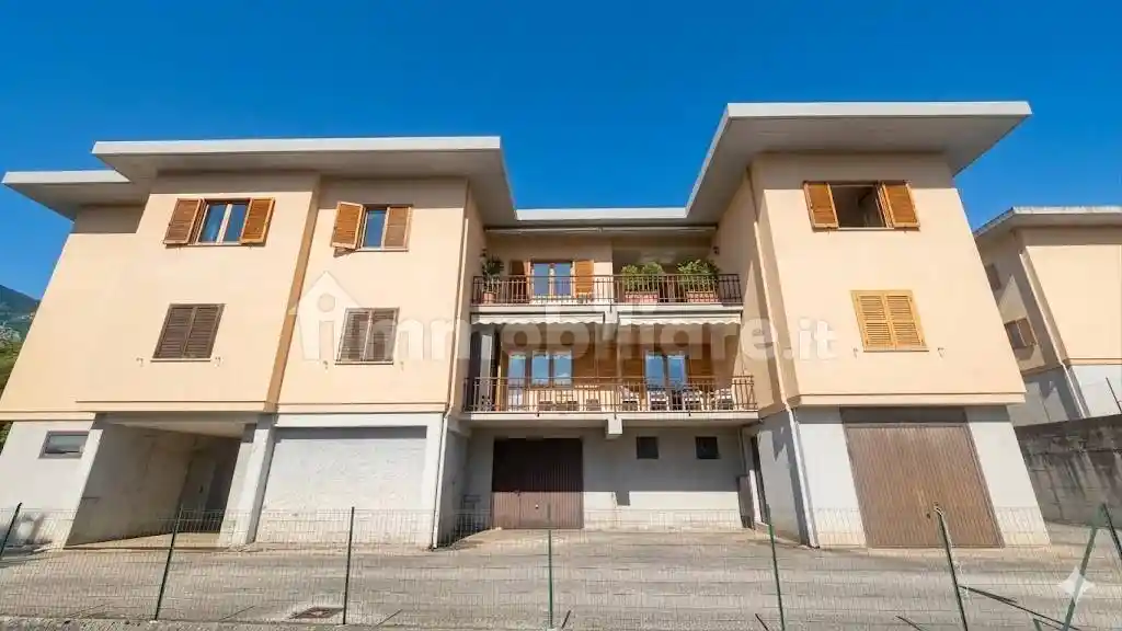 Appartamento in vendita a Collepardo