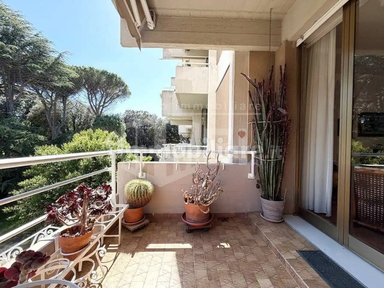 Appartamento in vendita a Livorno