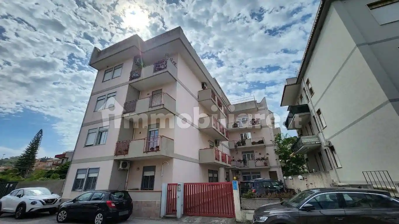 Appartamento in vendita a Rometta