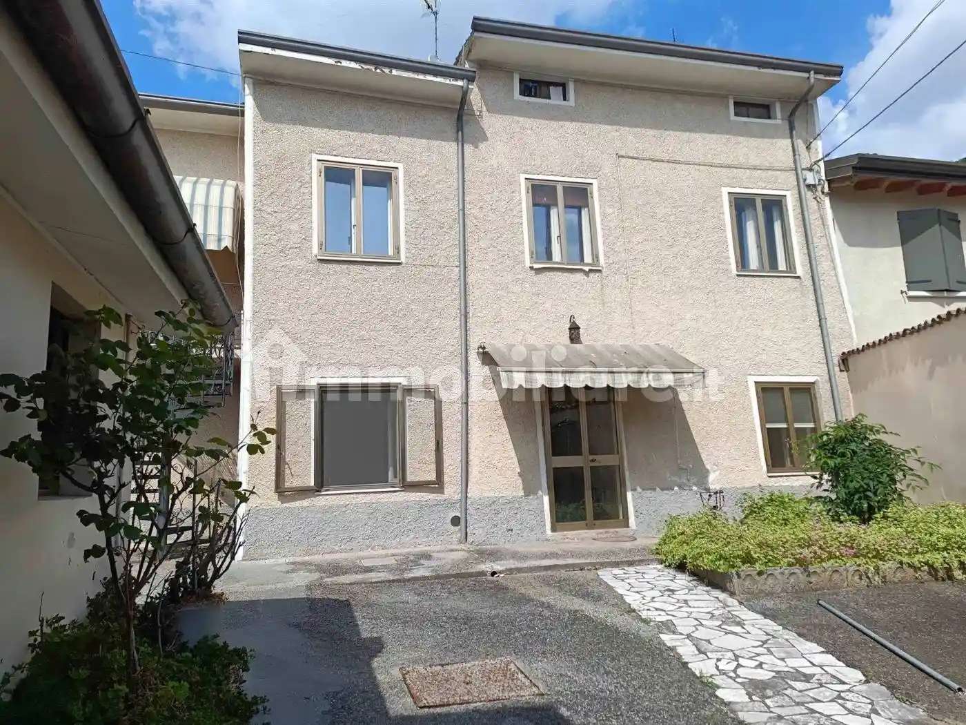 Appartamento in vendita a Volta Mantovana