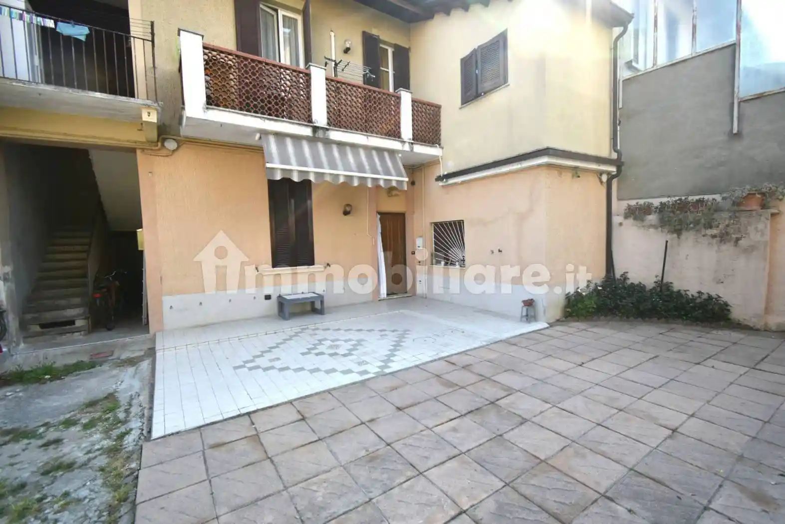 Appartamento in vendita a Bernareggio