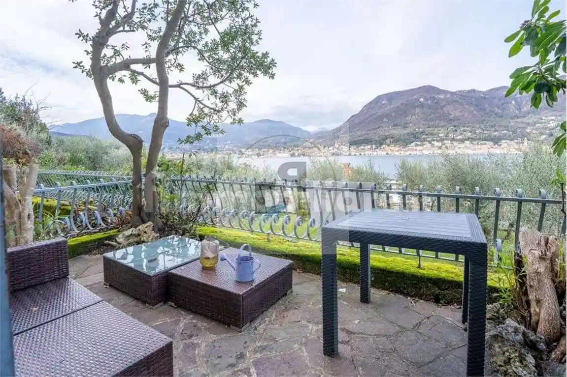 Appartamento in vendita a San Felice del Benaco
