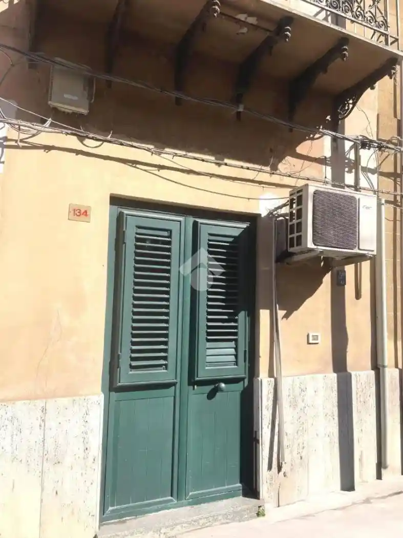 Appartamento in vendita a Palermo