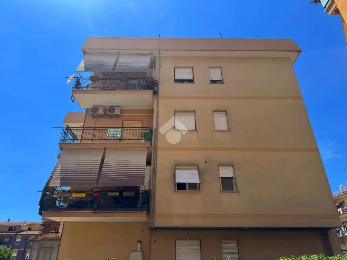 Appartamento in vendita a Genzano di Roma