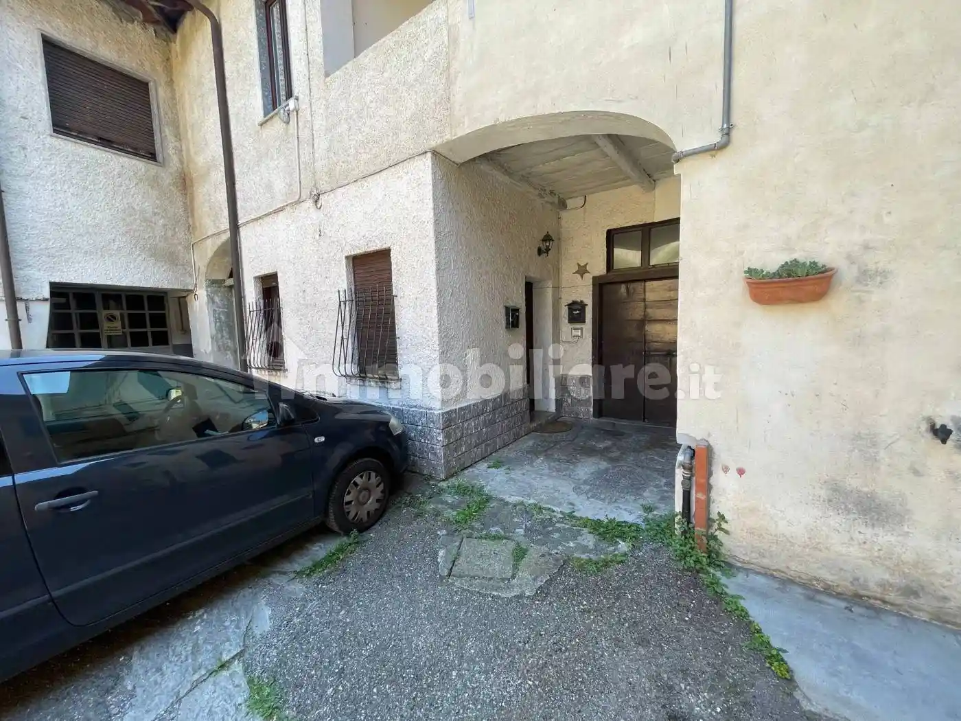 Appartamento in vendita a Azzio
