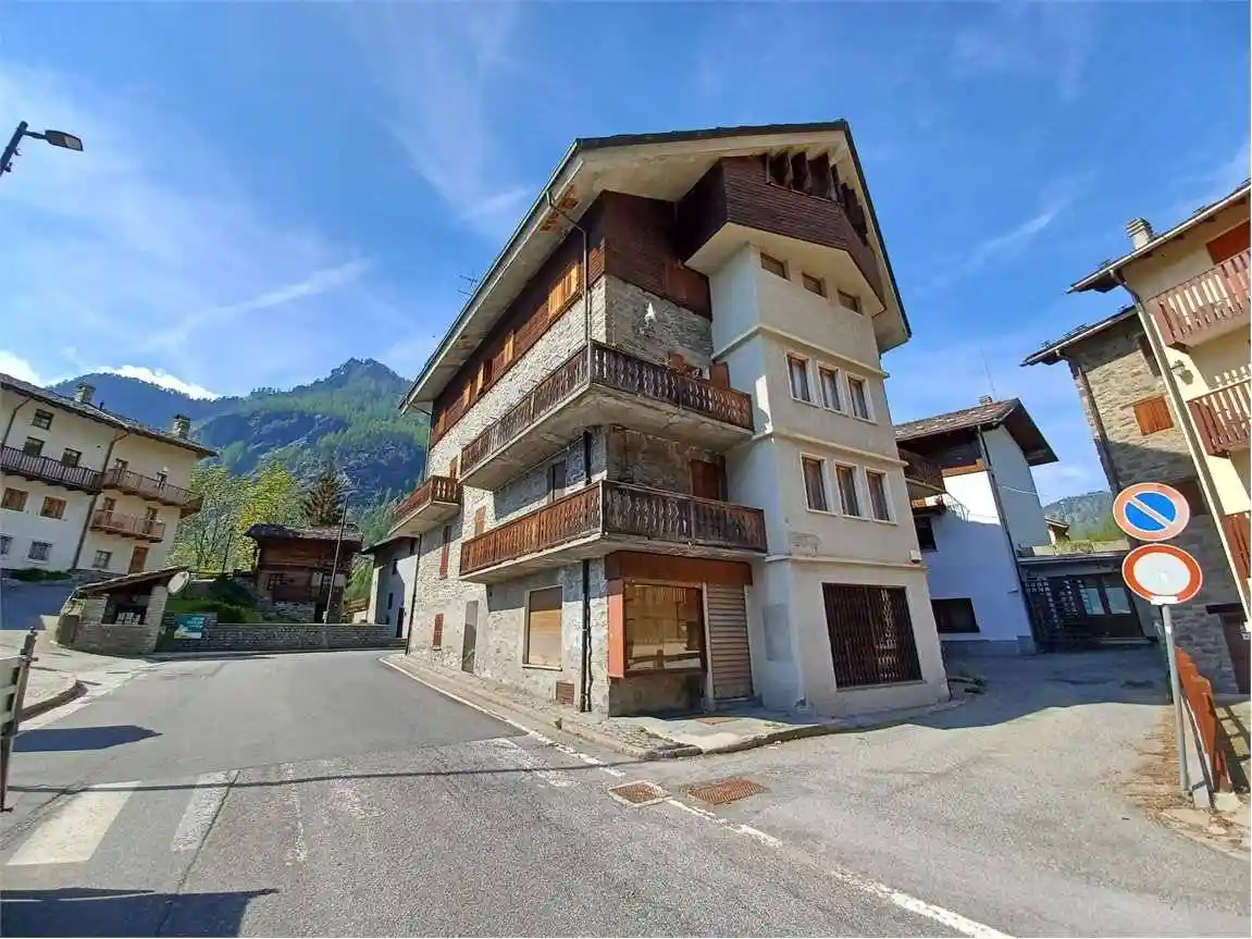 Appartamento in vendita a Champorcher