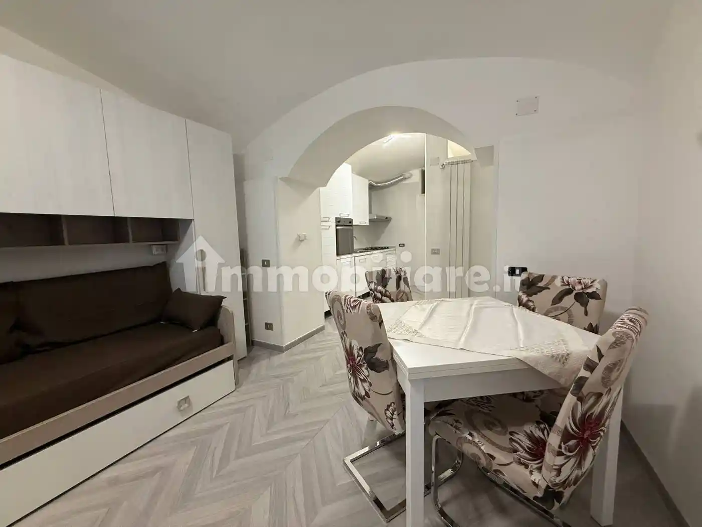 Appartamento in affitto a Napoli