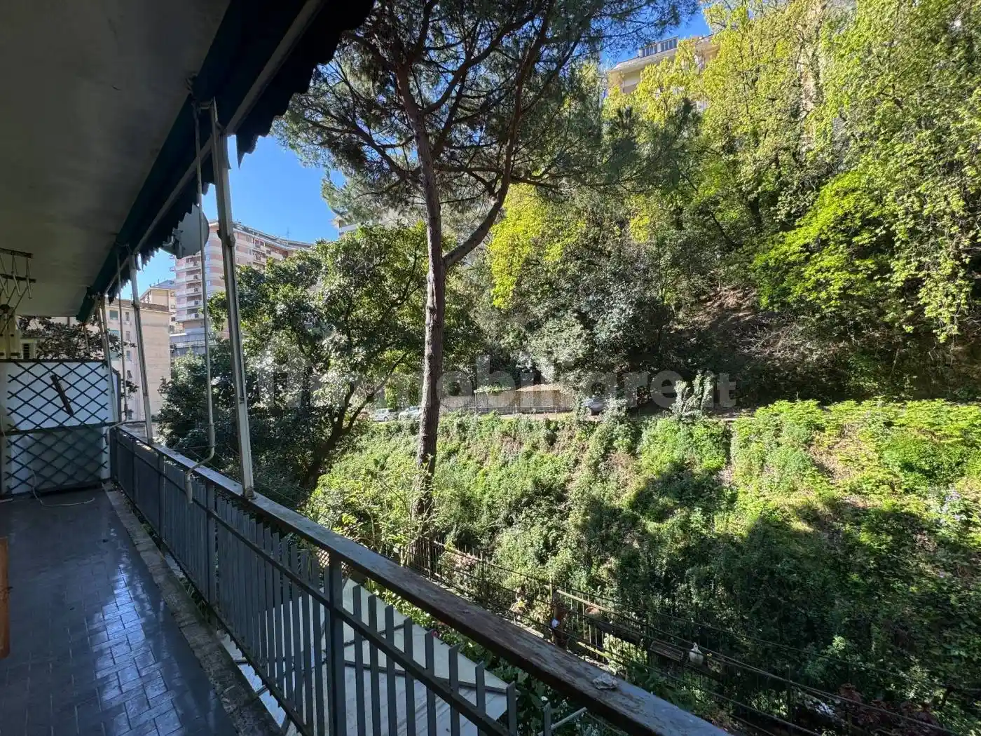 Appartamento in vendita a Genova