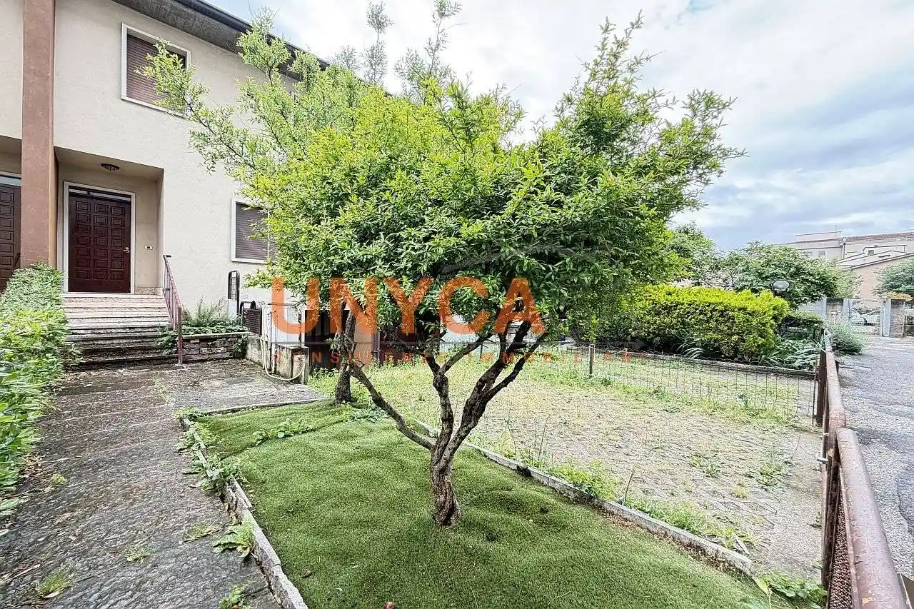 Villetta a schiera in vendita a Verona