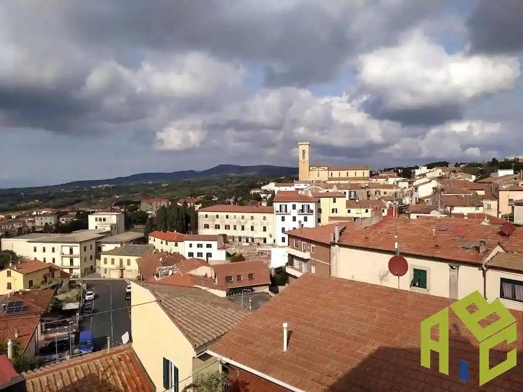 Appartamento in vendita a Rosignano Marittimo