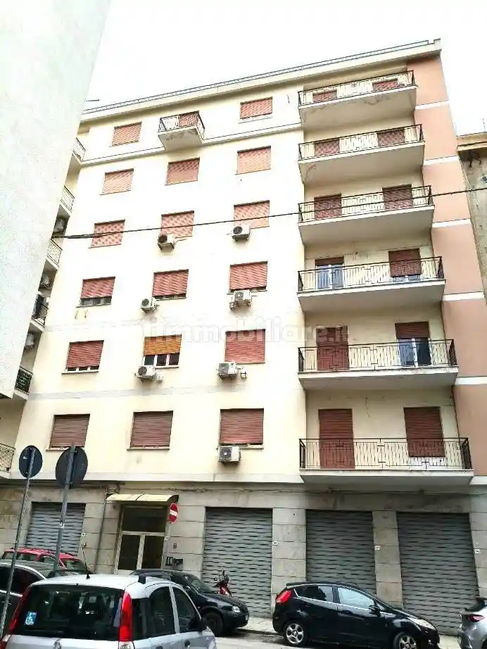 Appartamento in vendita a Palermo