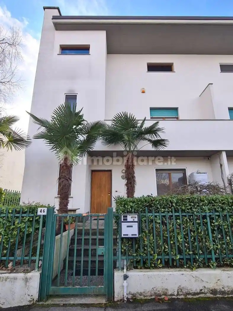 Villetta a schiera in vendita a Pinerolo