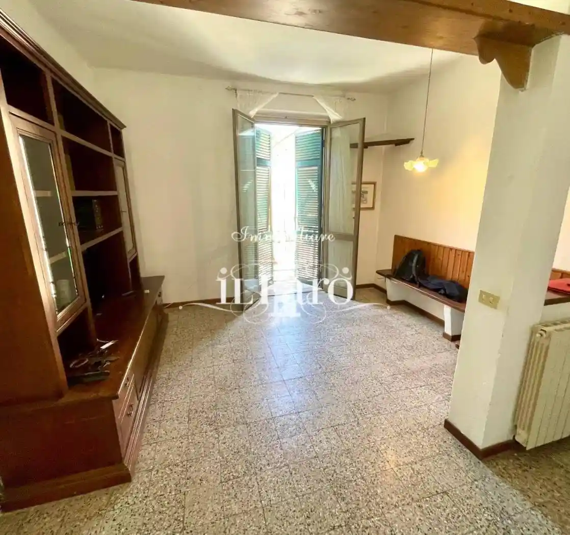 Appartamento in vendita a Viareggio