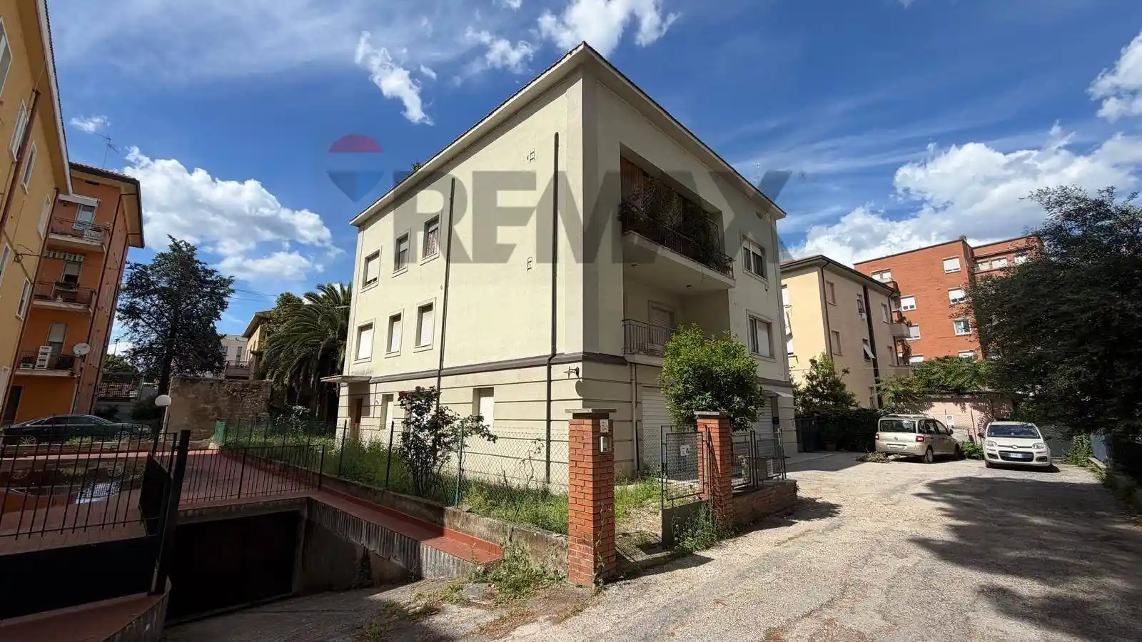 Casa indipendente in vendita a Foligno