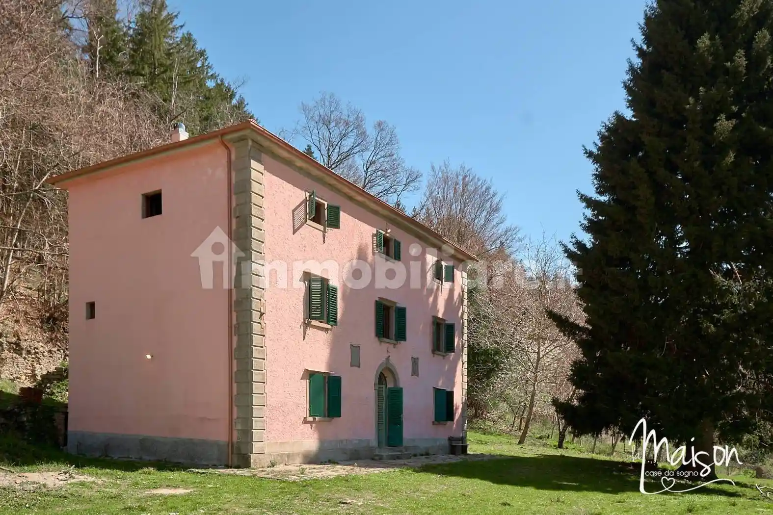 Villa in vendita a Montale