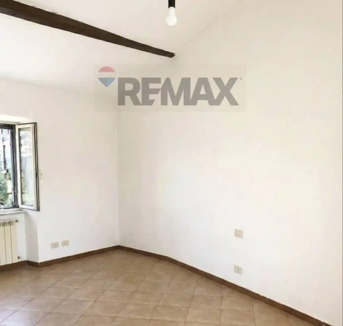 Appartamento in vendita a Carrara