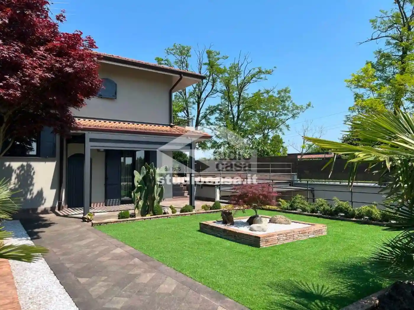 Villa - foto 2