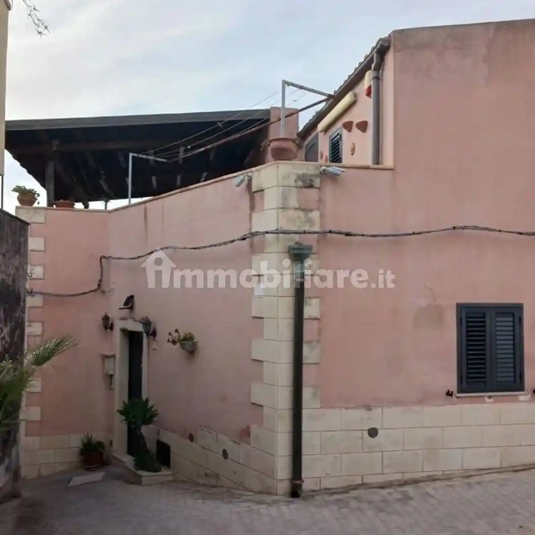 Villa in vendita a Noto