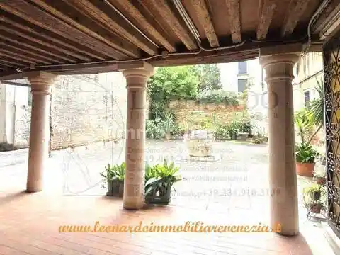 Appartamento in vendita a Venezia