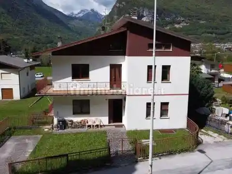 Villa in vendita a Longarone