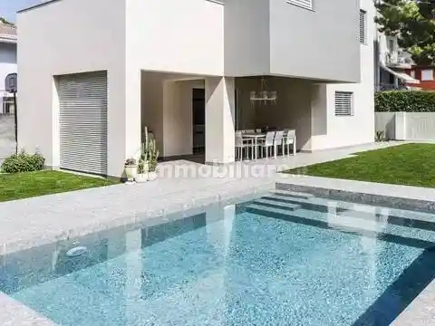 Villa in vendita a Jesolo