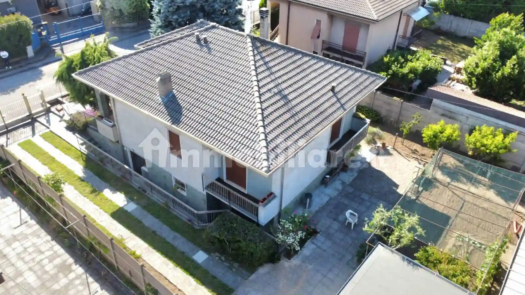 Villa - foto 2