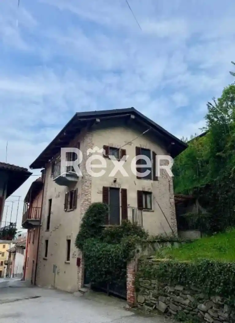 Casa indipendente in vendita a Piasco