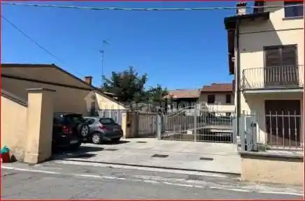 Appartamento in vendita a San Colombano al Lambro