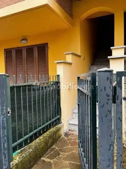 Appartamento in vendita a Vaprio d'Adda